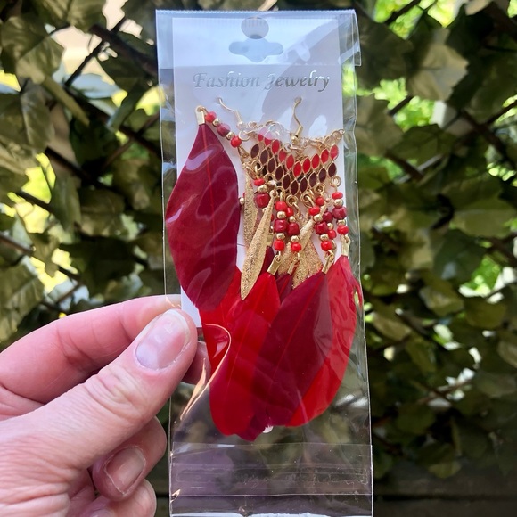 Bohemian Diamond Feather Dark Red Earrings - Picture 6 of 10